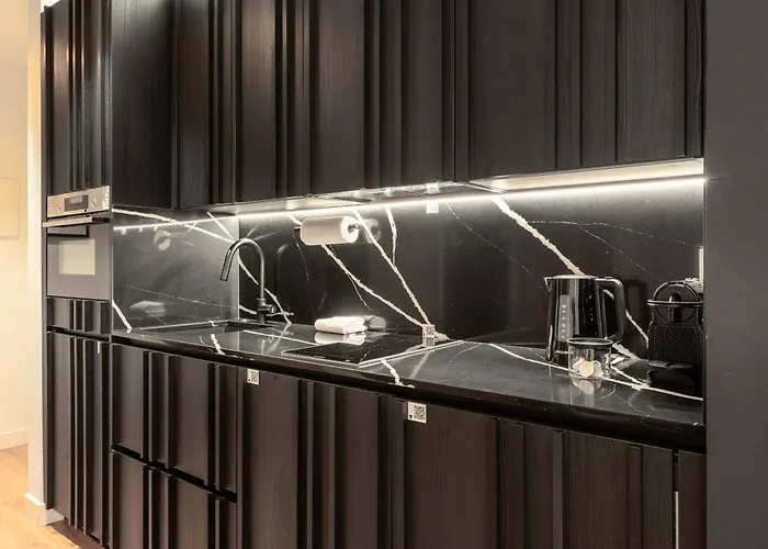 Limehome Zubieta Kalea * San Sebastián