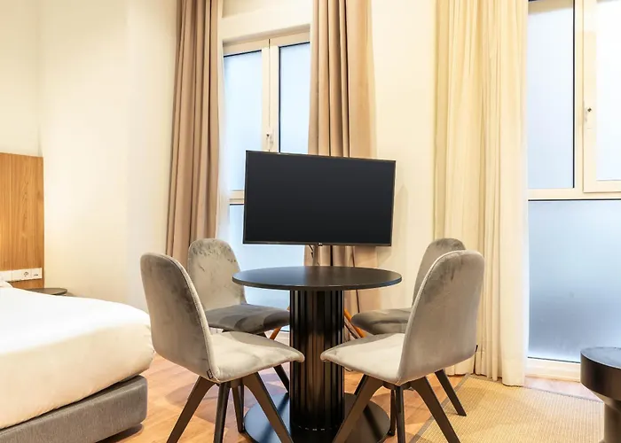 Limehome Zubieta Kalea *