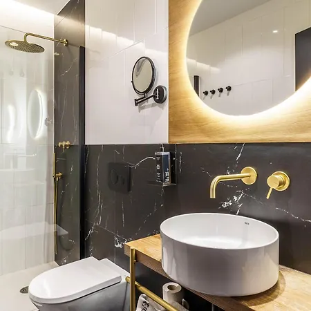 Limehome Zubieta Kalea アパート